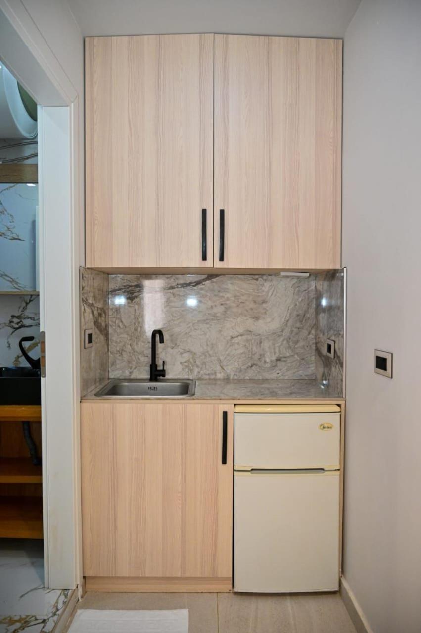 Andi Apartments Durrës Esterno foto
